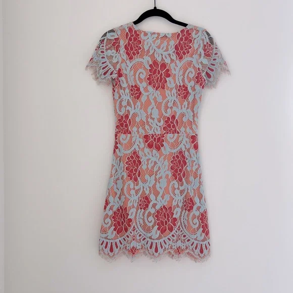 Fab’rik multicolor scalloped mini dress size small - Picture 5 of 5